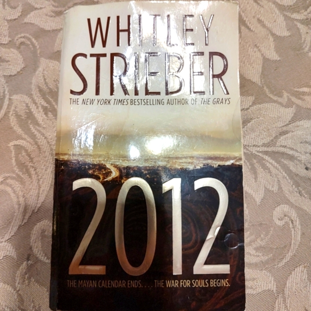 ▪️👽▪️2012: The War for Souls Book by Whitley Strieber